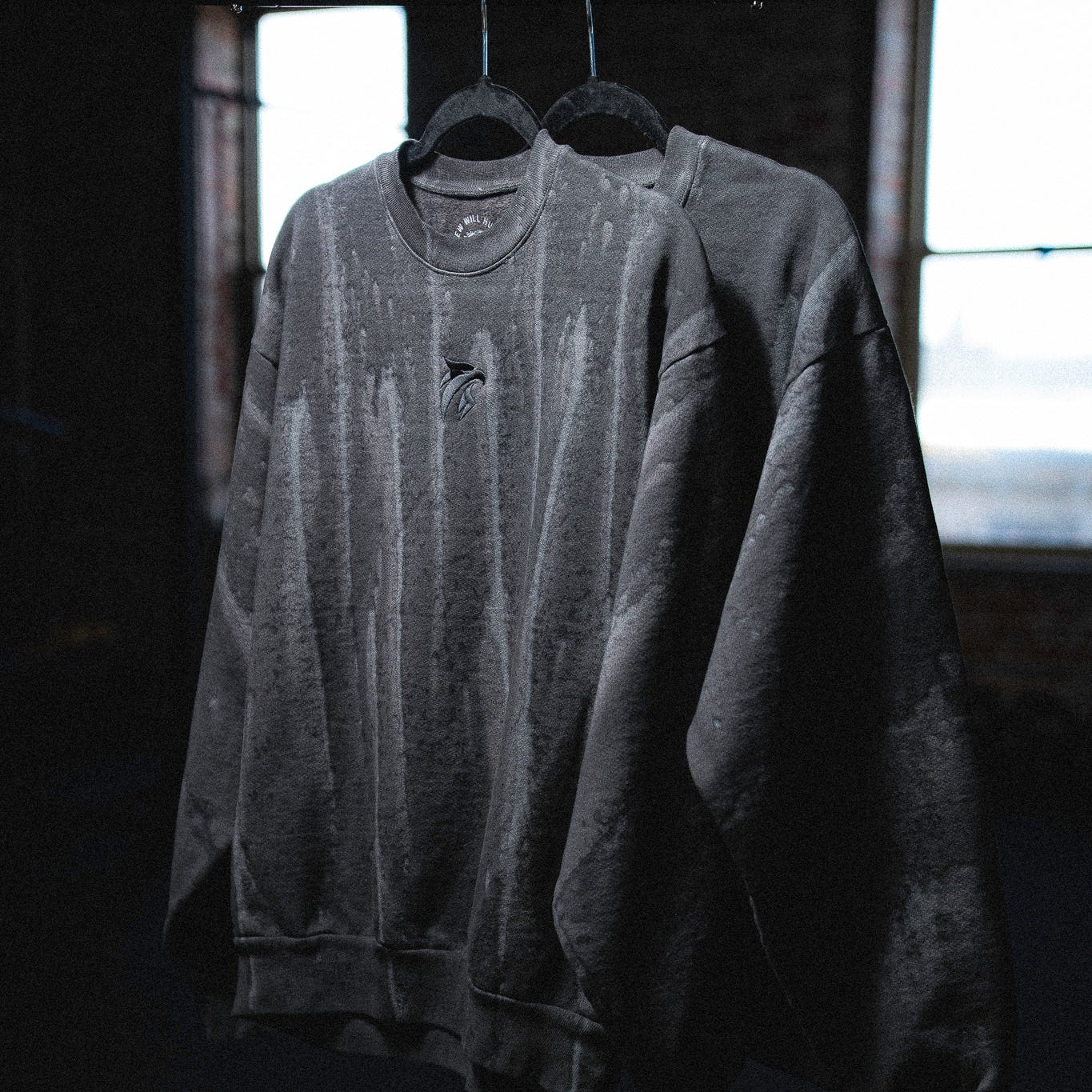 Drip Dye Crewneck - Black