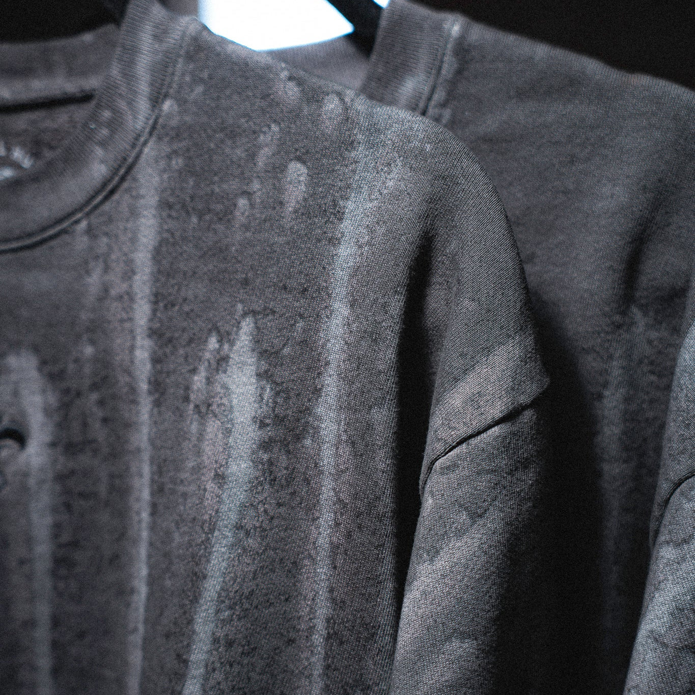 Drip Dye Crewneck - Black