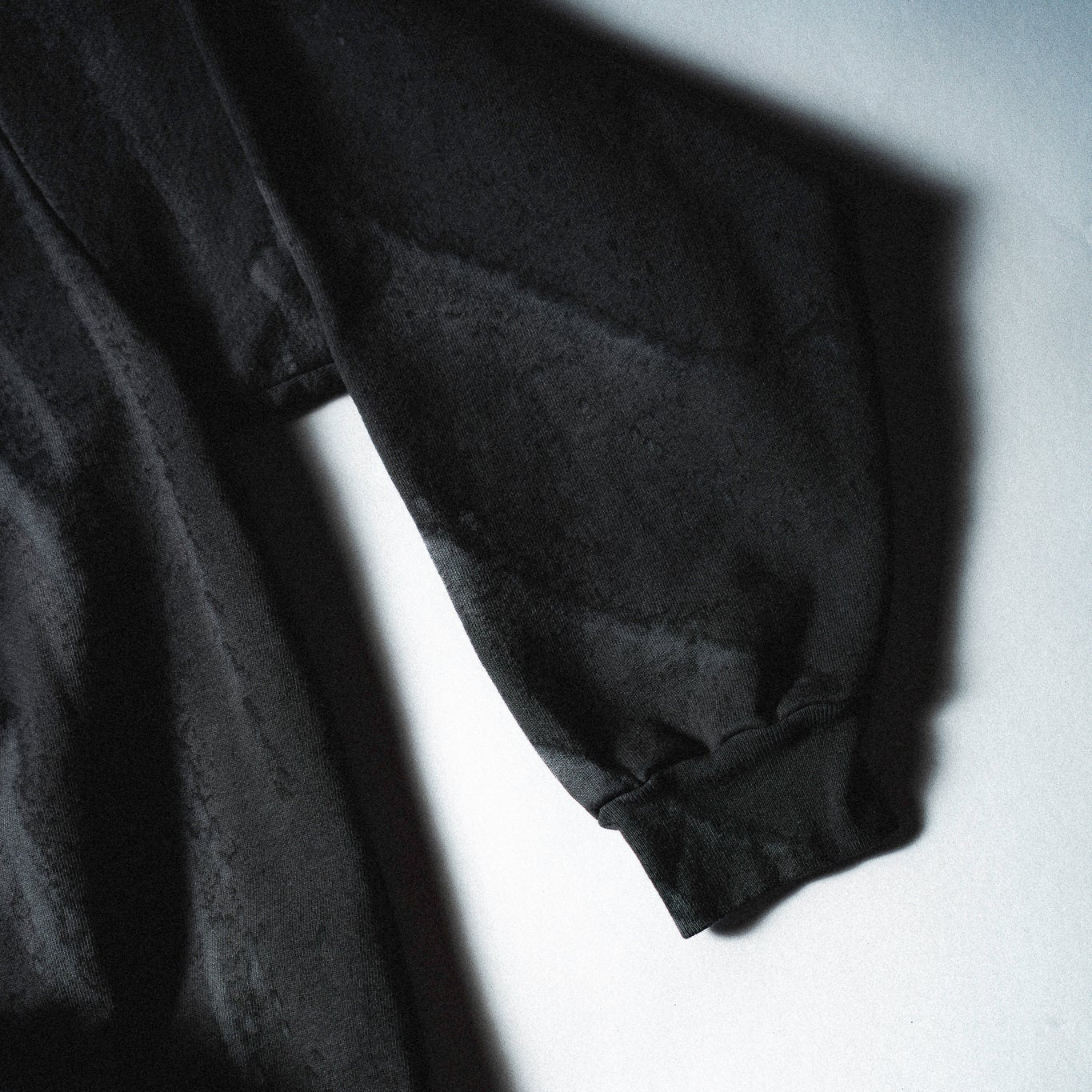 Drip Dye Crewneck - Black