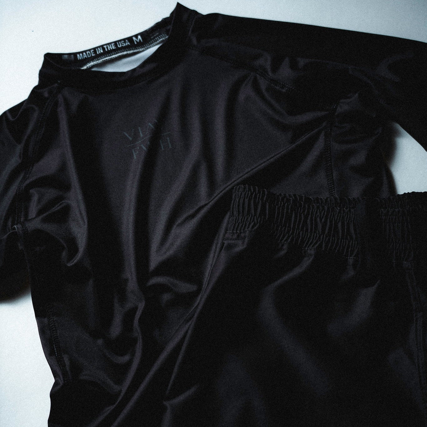 Blackout VIAV Rash Guard