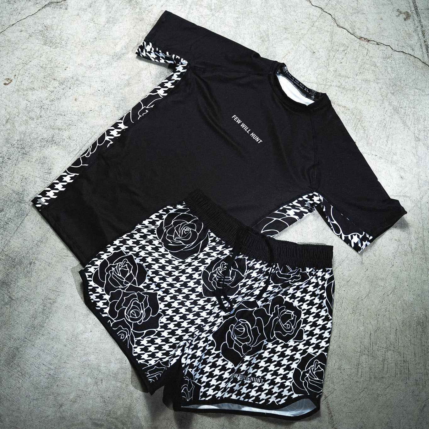 Black Rose Rash Guard
